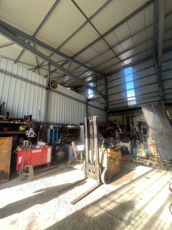 Entrepôt - 750 m²