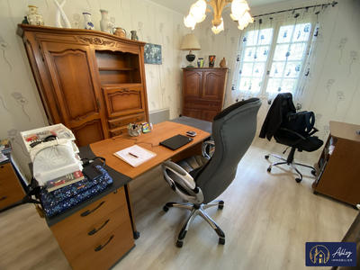 Maison - 161 m² - 7 pièces