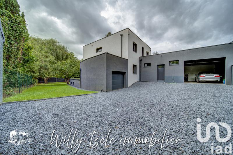 Maison de maîtres - 330 m² - 10 pièces