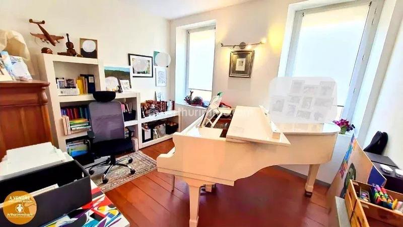 Maison - 164 m² - 6 pièces