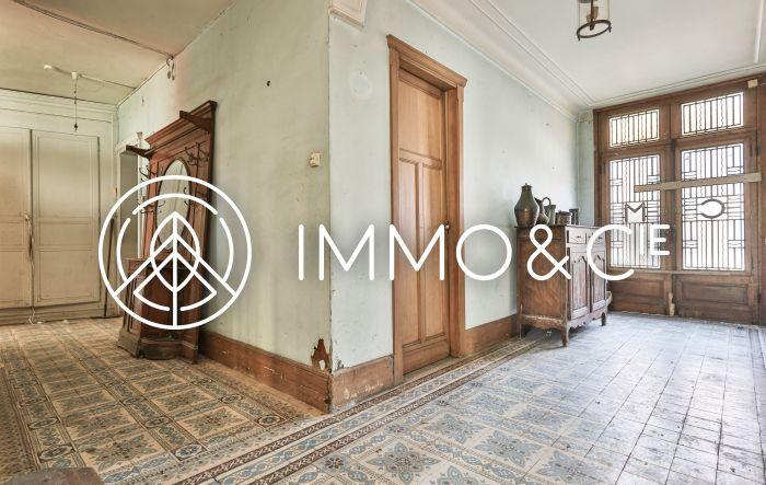 Maison bourgeoise - 350 m² - 6 pièces