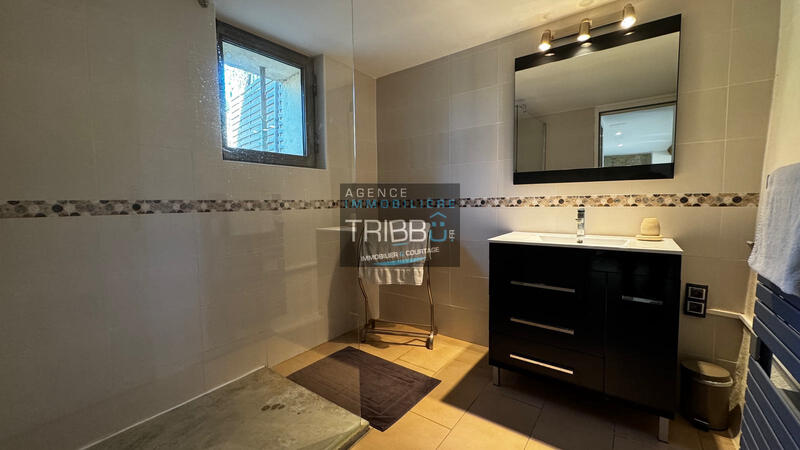 Mas - 148 m² - 5 pièces