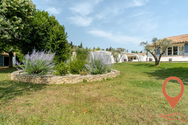 Villa - 182 m² - 9 pièces