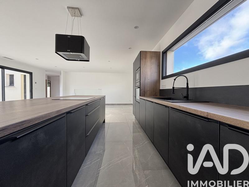 Maison - 131 m² - 5 pièces