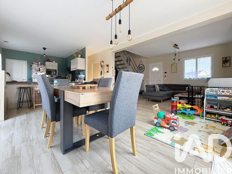 Maison - 102 m² - 5 pièces