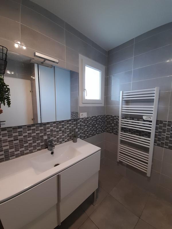 Maison contemporaine - 85 m² - 4 pièces