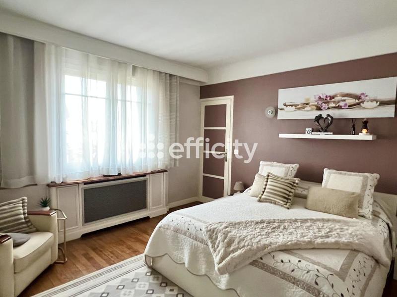 Maison - 131 m² - 7 pièces