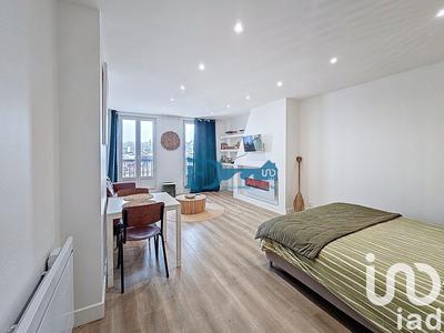 Studio - 40 m² - 1 pièce