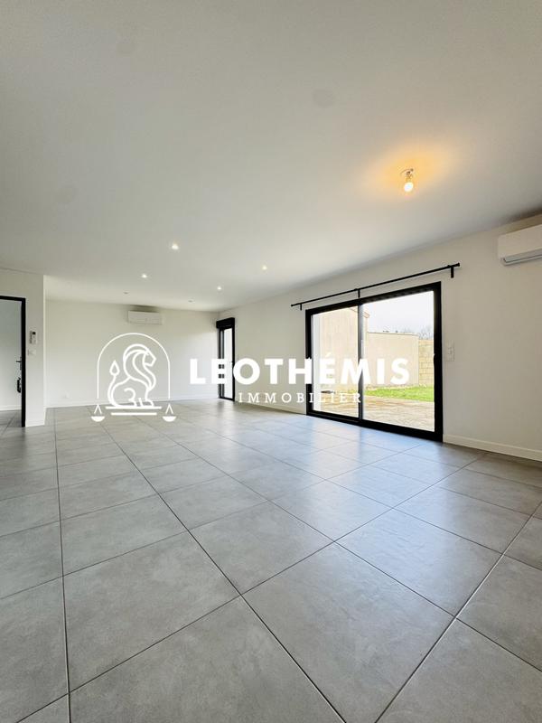 Maison - 111 m² - 5 pièces