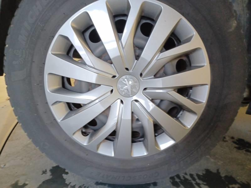 Peugeot Rifter Standard BlueHDi 100 Bvm5 Allure