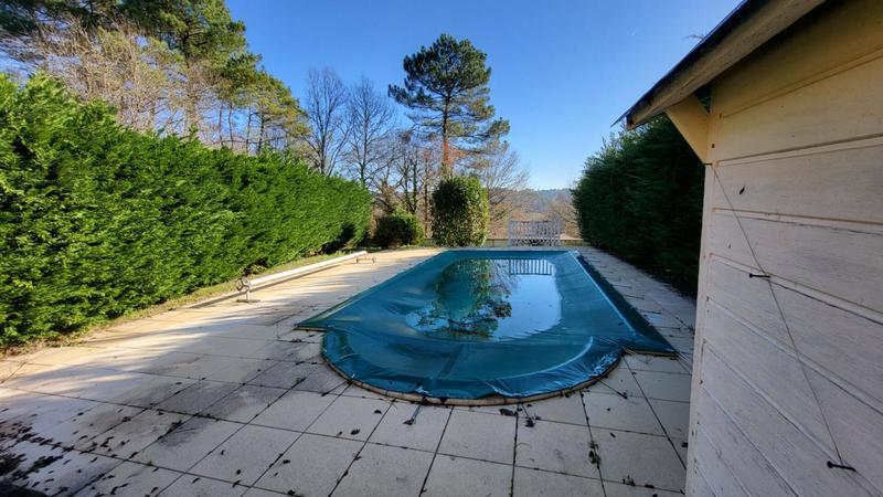 Maison - 168 m² - 6 pièces