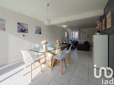 Maison - 95 m² - 4 pièces