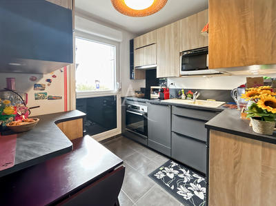 Appartement - 81 m² - 4 pièces