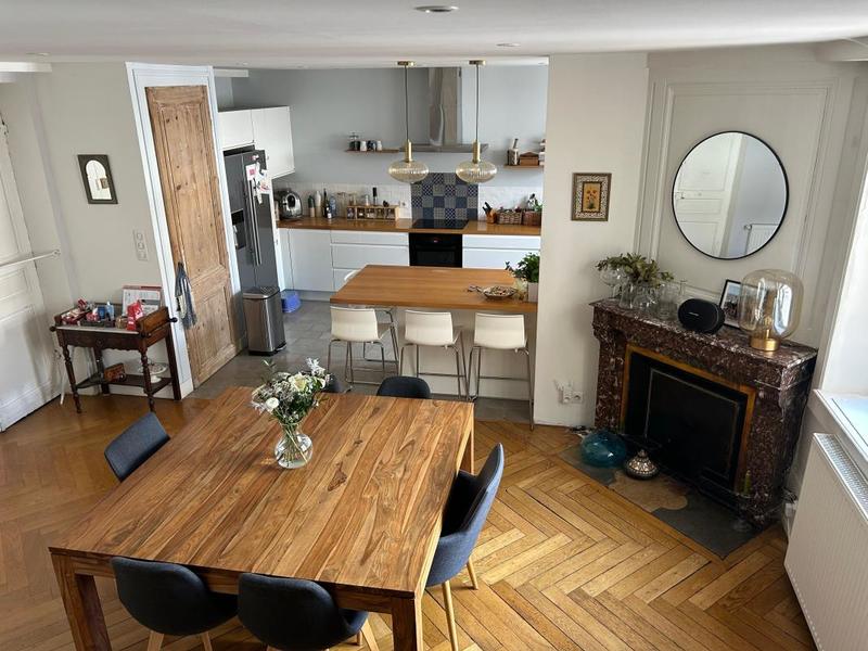 Duplex - 182 m² - 6 pièces