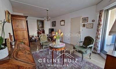 Appartement - 49 m² - 2 pièces