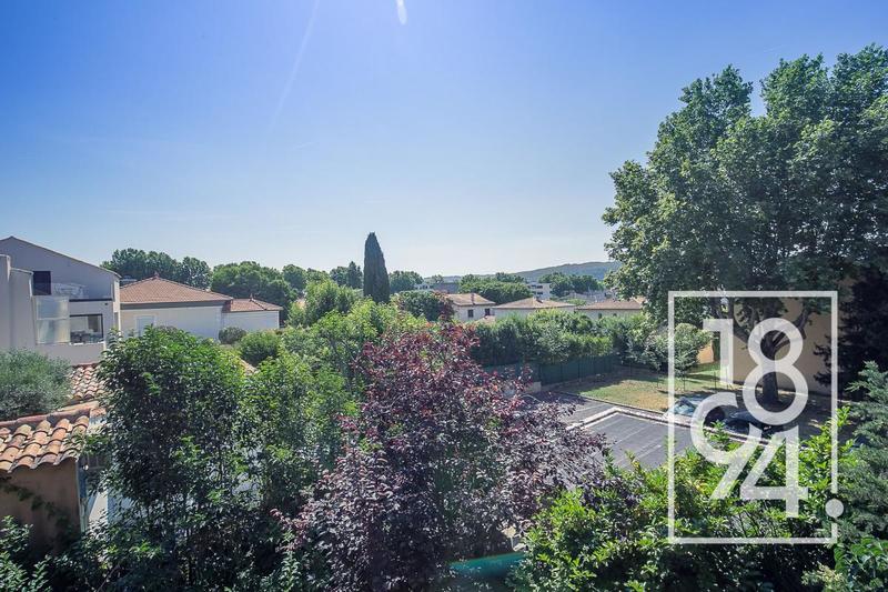 Appartement - 76 m² - 3 pièces