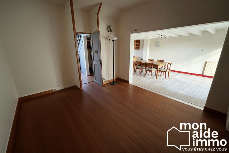 Maison - 100 m² - 5 pièces