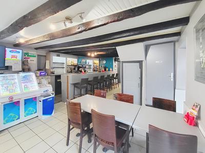 Local commercial - 70 m² - 1 pièce