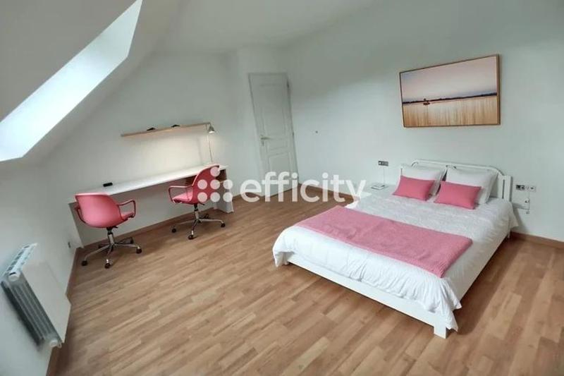 Pavillon - 105 m² - 5 pièces