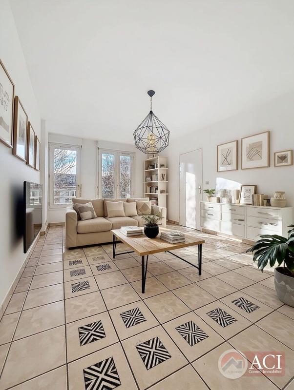 Appartement - 70 m² - 3 pièces