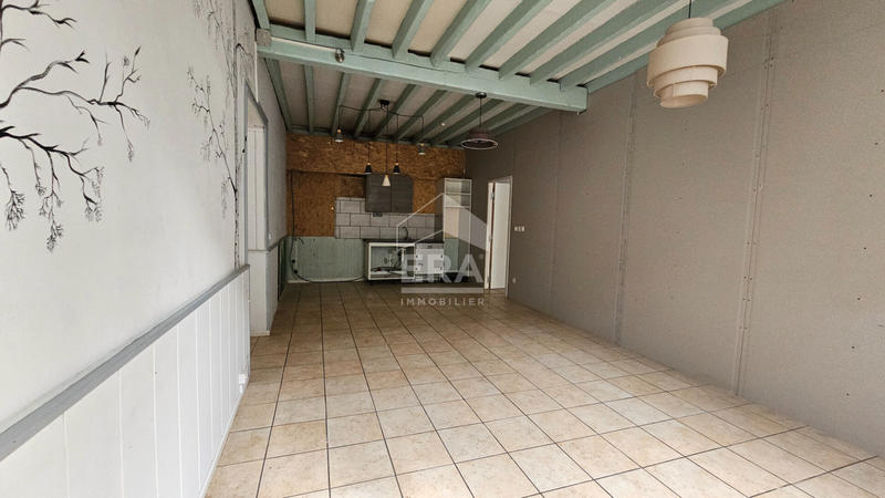 Maison - 240 m² - 10 pièces