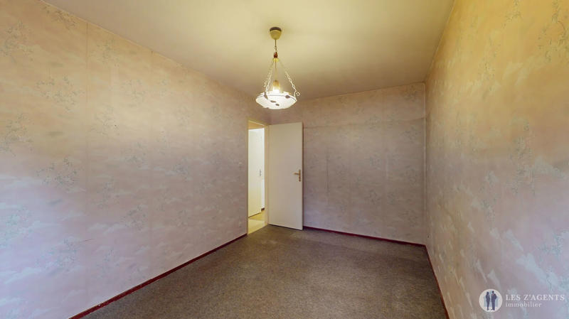 Appartement - 76 m² - 4 pièces