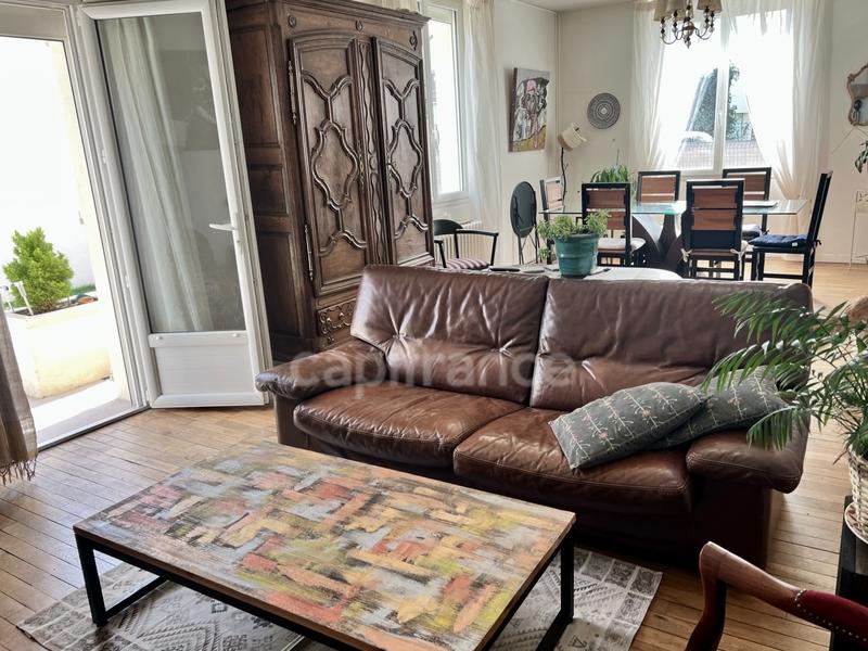 Appartement - 86 m² - 4 pièces