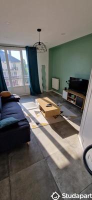 Chambre - 11 m² - 1 pièce