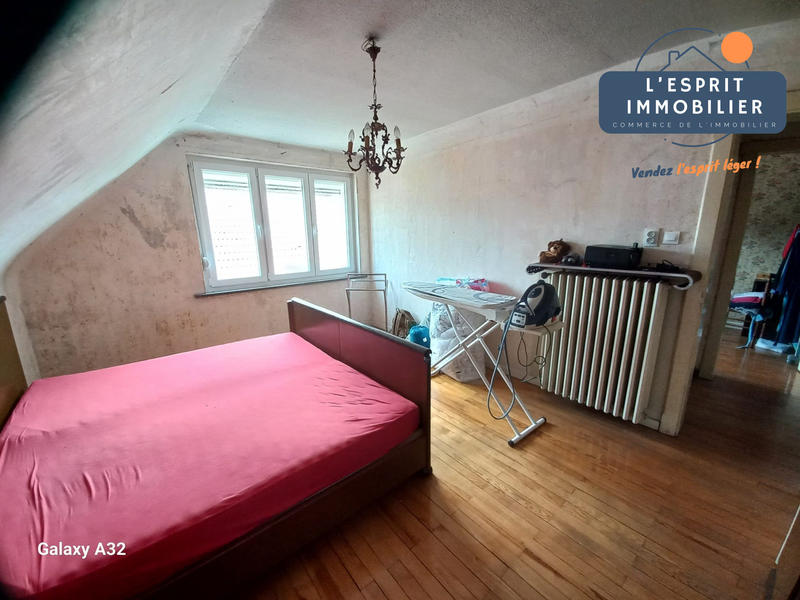 Maison ancienne - 163 m² - 8 pièces