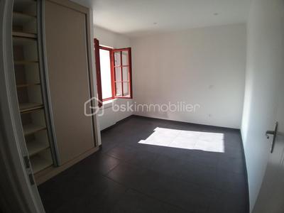 Appartement - 98 m² - 4 pièces