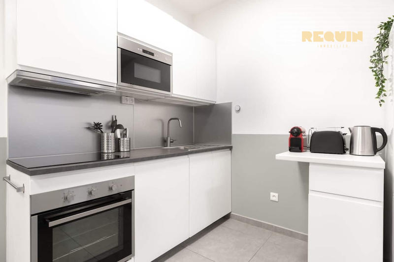 Appartement - 96 m² - 6 pièces