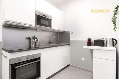 Appartement - 96 m² - 6 pièces