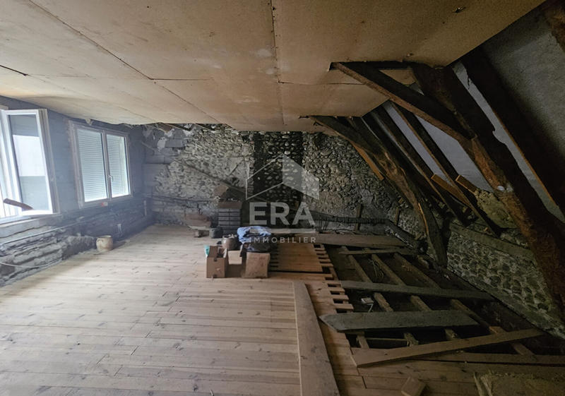 Maison - 170 m² - 5 pièces