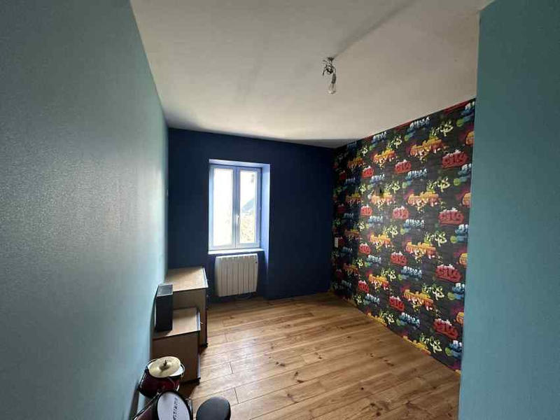 Maison - 84 m² - 4 pièces