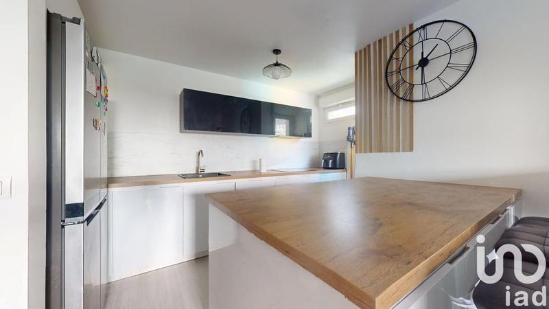 Appartement - 90 m² - 4 pièces