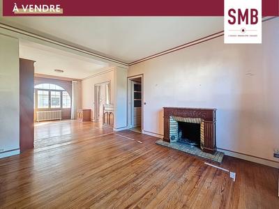 Maison de ville - 180 m² - 8 pièces