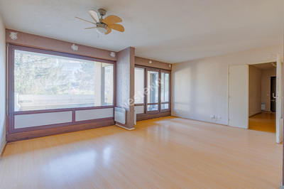 Appartement - 92 m² - 4 pièces