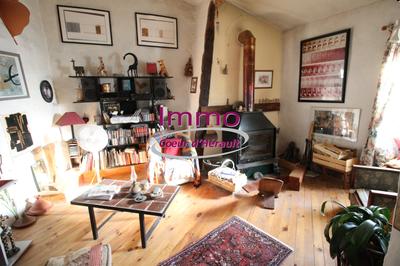 Maison - 180 m² - 8 pièces