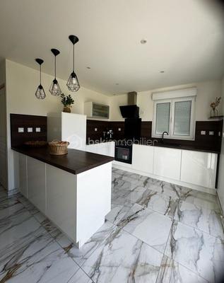 Pavillon - 116 m² - 5 pièces