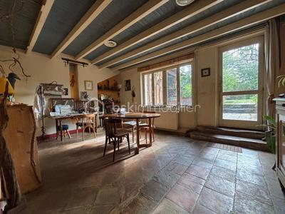 Maison de ville - 250 m² - 7 pièces