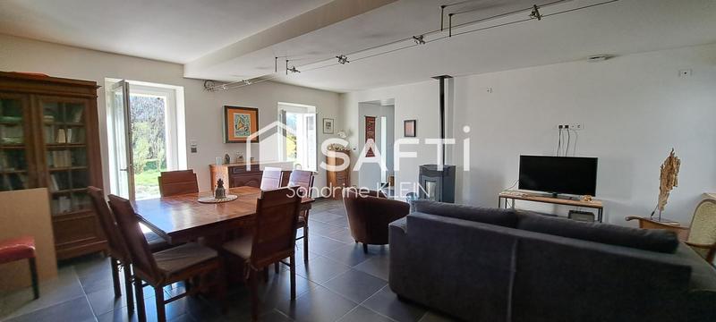 Maison - 128 m² - 4 pièces