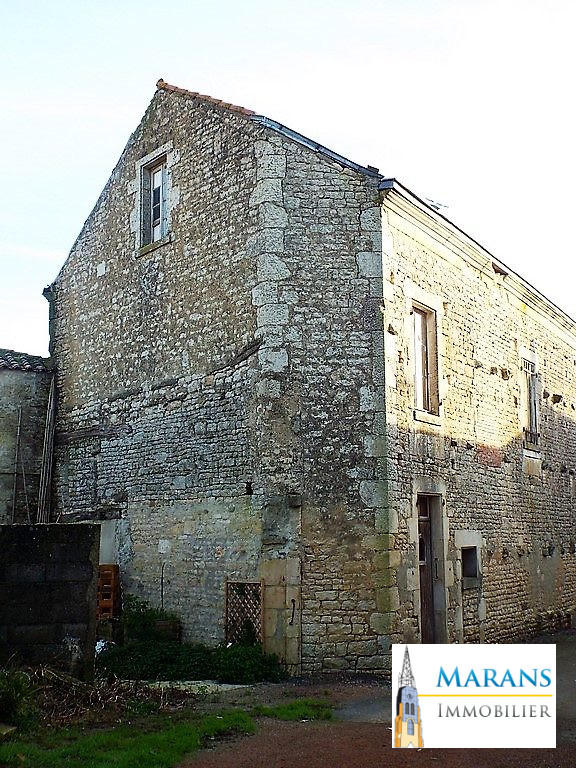 Maison ancienne - 200 m² - 4 pièces