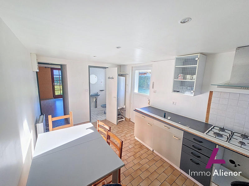 Maison - 102 m² - 4 pièces