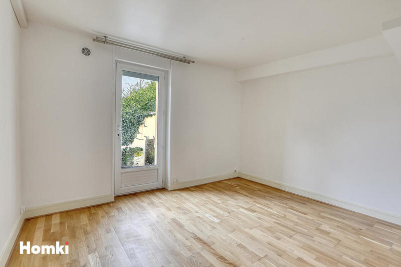 Immeuble - 720 m² - 12 pièces