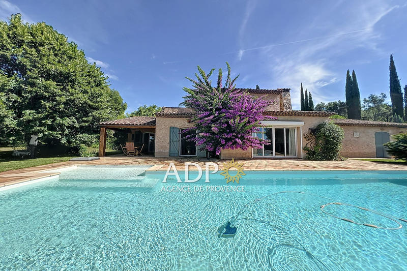 Maison - 194 m² - 6 pièces