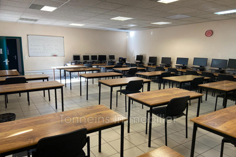 Maison - 314 m² - 13 pièces