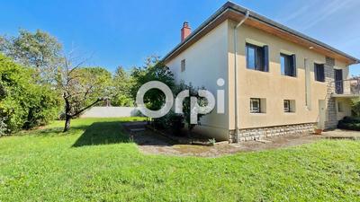 Maison - 134 m² - 6 pièces