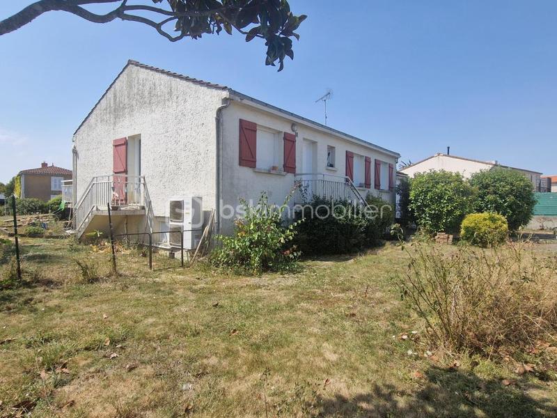 Maison traditionnelle - 110 m² - 7 pièces