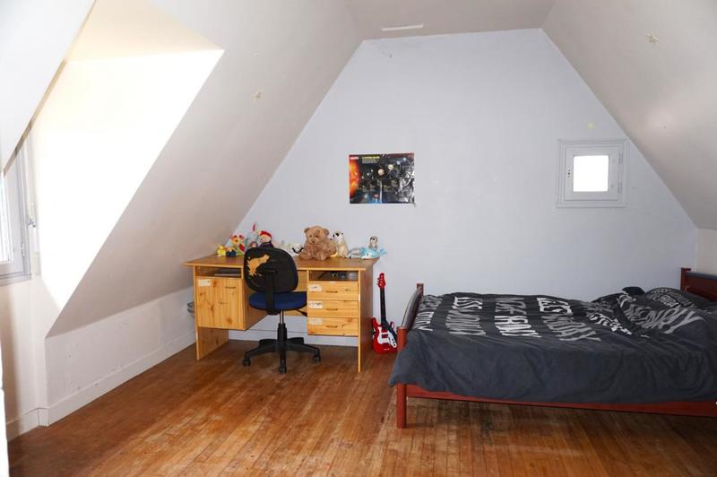 Maison traditionnelle - 125 m² - 5 pièces