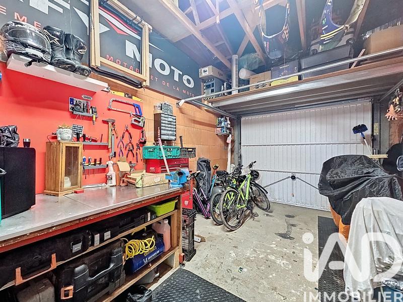 Maison - 93 m² - 4 pièces